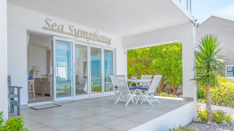 4 Bedroom Property for Sale in Oceanview Heights Western Cape